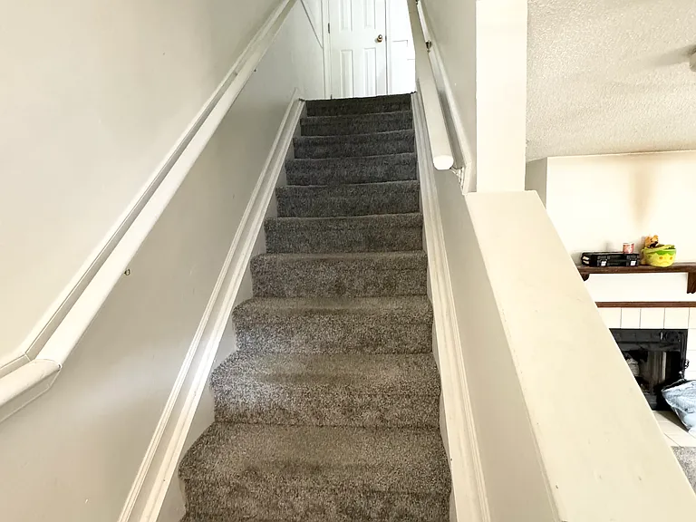 154 Corwin Cir — Photo 3
