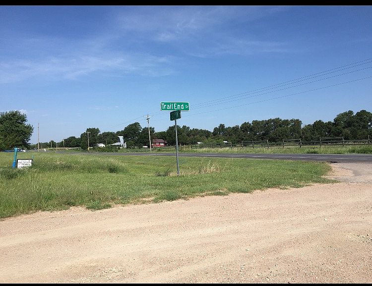 2nd image of N Trail End Dr #Block