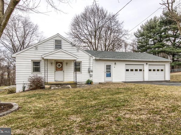 92 Pepper Ave