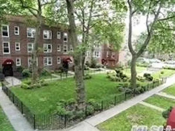 141-17 Union Turnpike #2, Kew Garden Hills, NY 11367