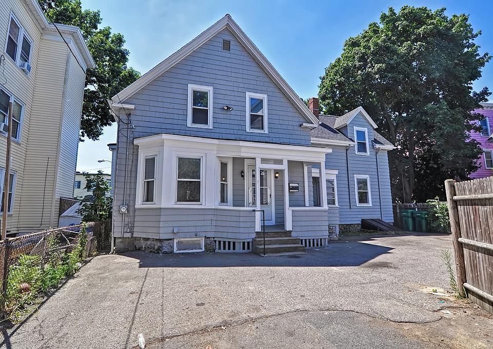 1st image of 7 Elmwood Ave
