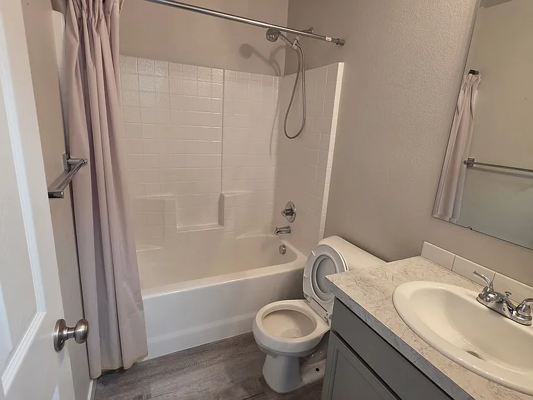 1720 SW Gabar Ct — Photo 21