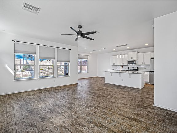 5th image of 3651 Sandy Brook Dr Unit 204