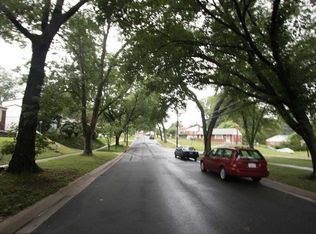 12010 Ashley Dr, Rockville, MD 20852