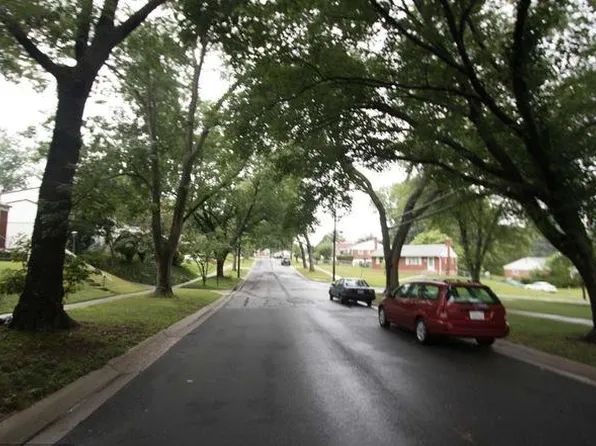 12010 Ashley Dr, Rockville, MD 20852