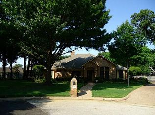 2306 Ricky Ct, Mansfield, TX 76063