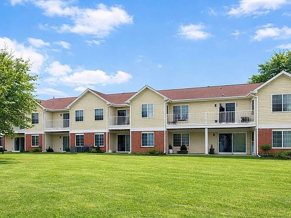 2nd image of 1560 Thornfield Ln APT 3