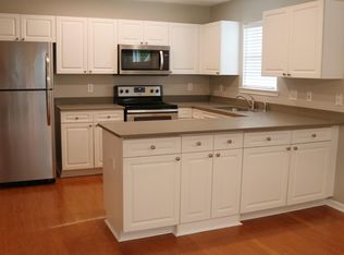 3180 Queensgate Way, Mount Pleasant, SC 29466