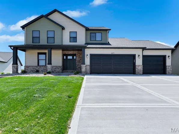 421 Rumsfeld Dr, Troy, IL 62294