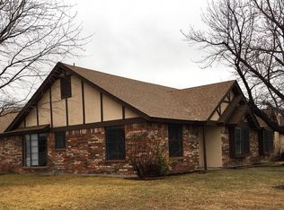 2013 Norwood Dr, Hurst, TX 76054