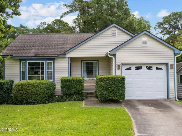 215 Wedgewood Drive, Jacksonville, NC 28546