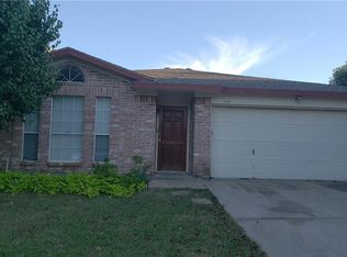 4028 Tulip Tree Dr, Fort Worth, TX 76137