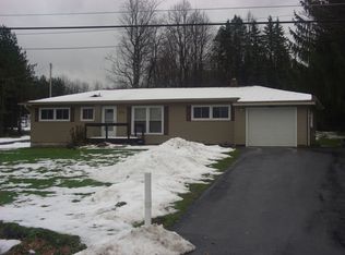 3154 Falls Rd, Marcellus, NY 13108