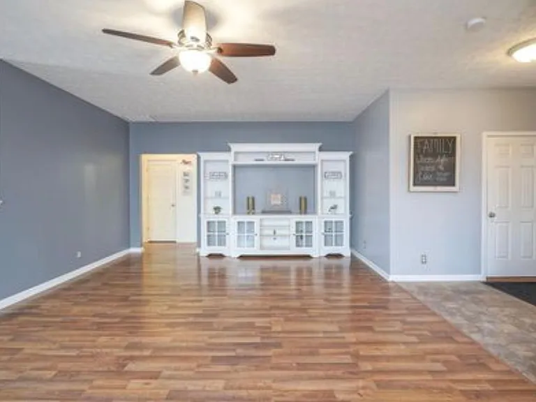 2712 Gulfstream Ln — Photo 7