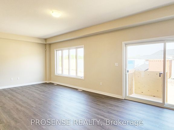 3rd image of 85 Acacia Rd