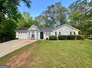 165 Almond Dr, Athens, GA 30607