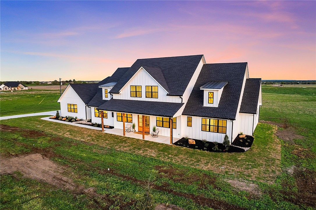 428 Willow Moon Ranch Rd, Crawford, TX 76638 MLS 212502 Zillow