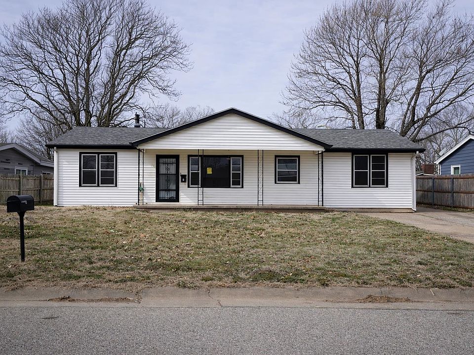 1st image of 4717 S Glenn Ave