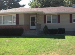 1122 Spruce Ave, Galesburg, IL 61401