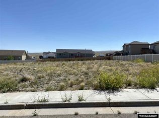 125 Blue Grass Ln, Kemmerer, WY 83101