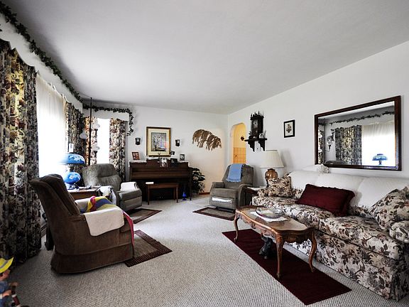 3rd image of 1407 S Wall Ave