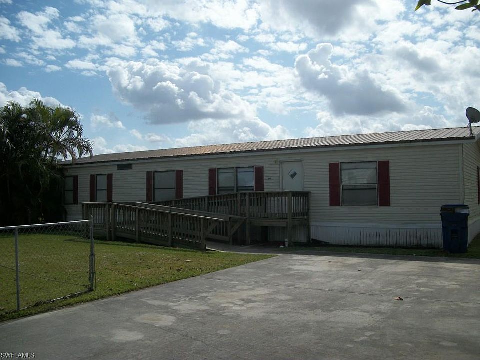 2nd image of 1651 Ridgdill Rd