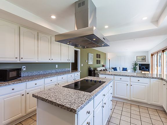 3rd image of 3042 Palo Verde Cir
