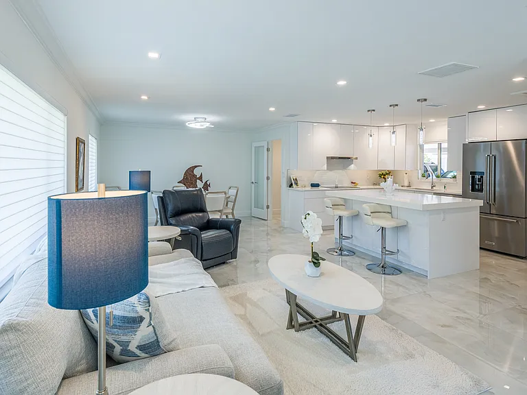 1900 Benjamin Franklin Dr #11 — Photo 7