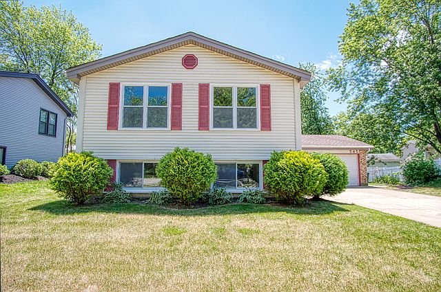 1st image of 545 Cottonwood Cir