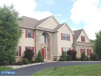 6492 Middleton Ln, New Hope, PA, 18938