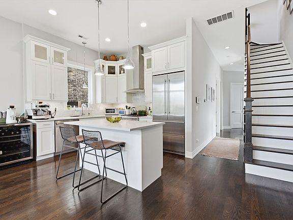 5th image of 1817 W Iowa Ave #3