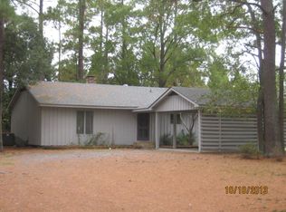 919 Gilchrist St, Laurinburg, NC 28352