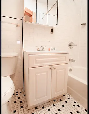 Rented by Empire Deeds LLC  | media 18