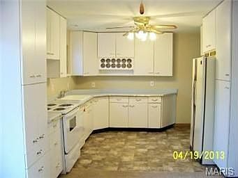 3rd image of 542 Apex Dr