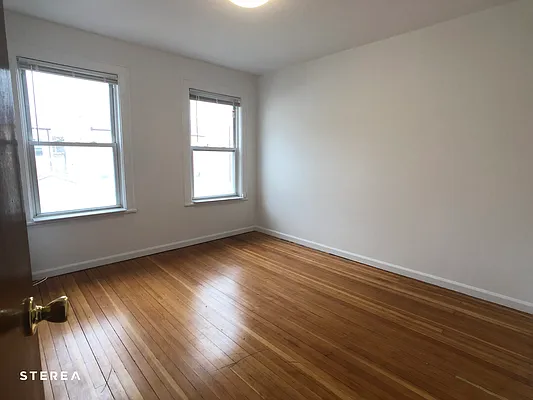 Rented by Sterea Agency | media 31