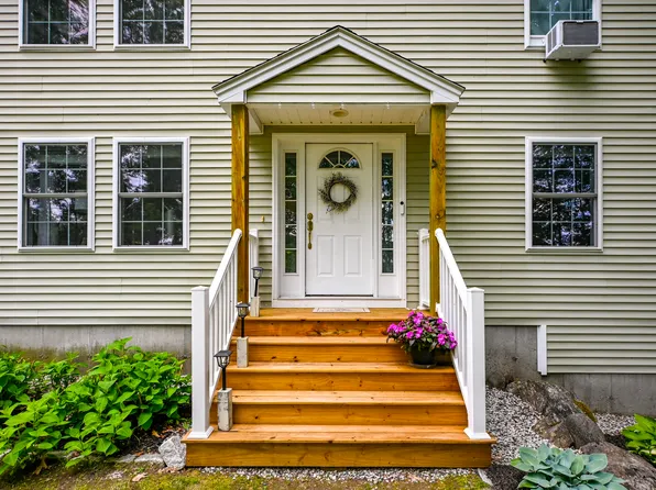 1368 Sokokis Trail, Waterboro, ME 04061