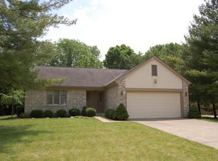 3211 Darbyshire Dr, Hilliard, OH 43026