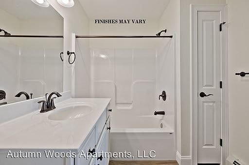2nd image of 20 Autumn Woods Dr Unit 204