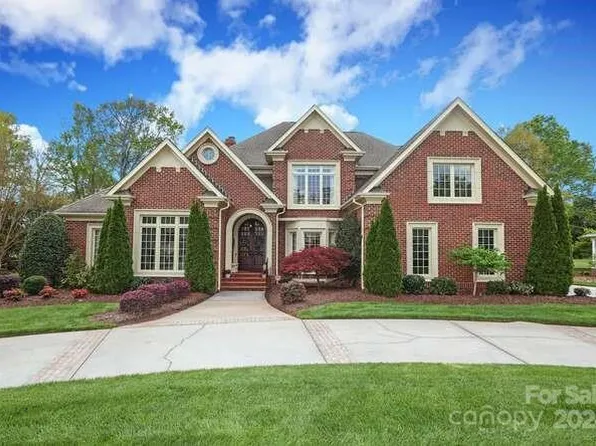 11738 Dan Maples Dr, Charlotte, NC 28277