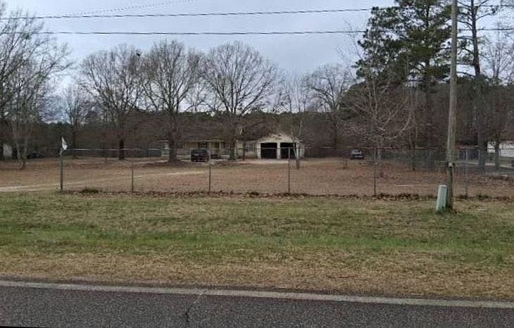 1st image of 2382 Beulah Rd