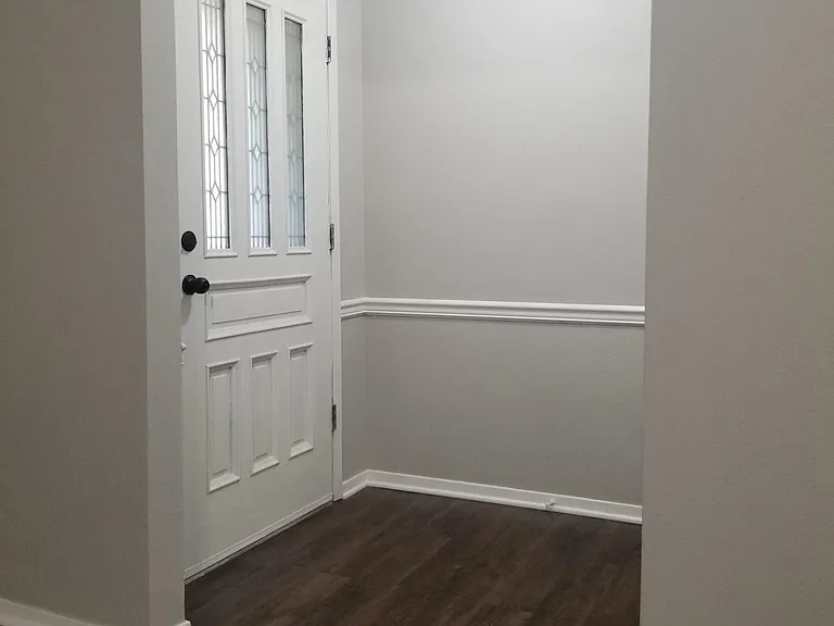 306 Patty Ct — Photo 14