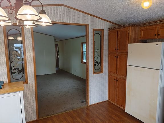 4th image of 7081 Old State Rd