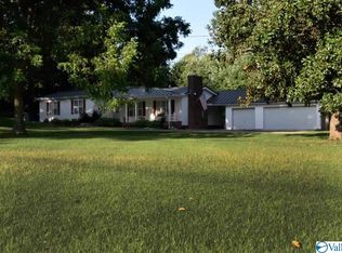 14640 E Limestone Rd, Harvest, AL 35749