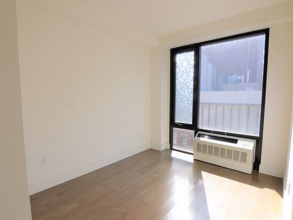 4th image of 399 E 8th St APT 4C