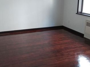 219 Bay 28th St #1, Brooklyn, NY 11214