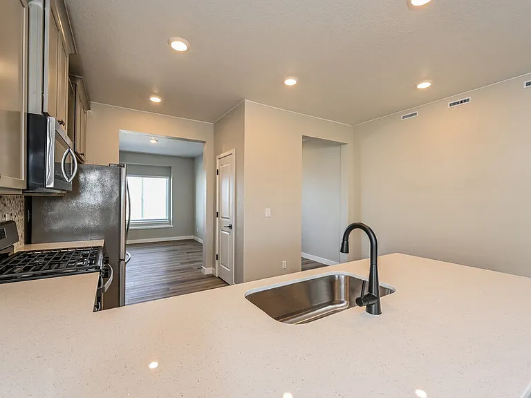 9443 Yampa Ct — Photo 8
