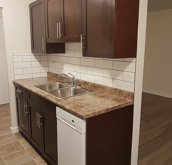 456 Langevin St #321 — Photo 4