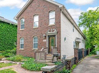 327 N Loomis St, Naperville, IL 60540