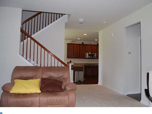 5th image of 717 N Haines Cir