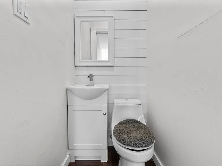 394 Gregory St #1 — Photo 9